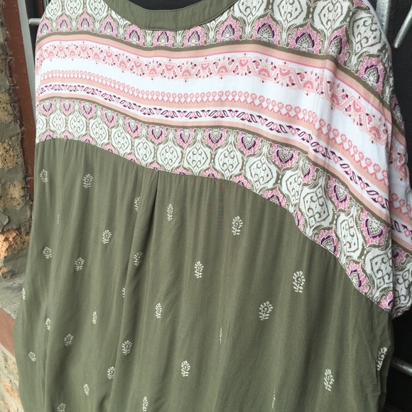 Torrid green pink print button down boho top 1x - Picture 5 of 9
